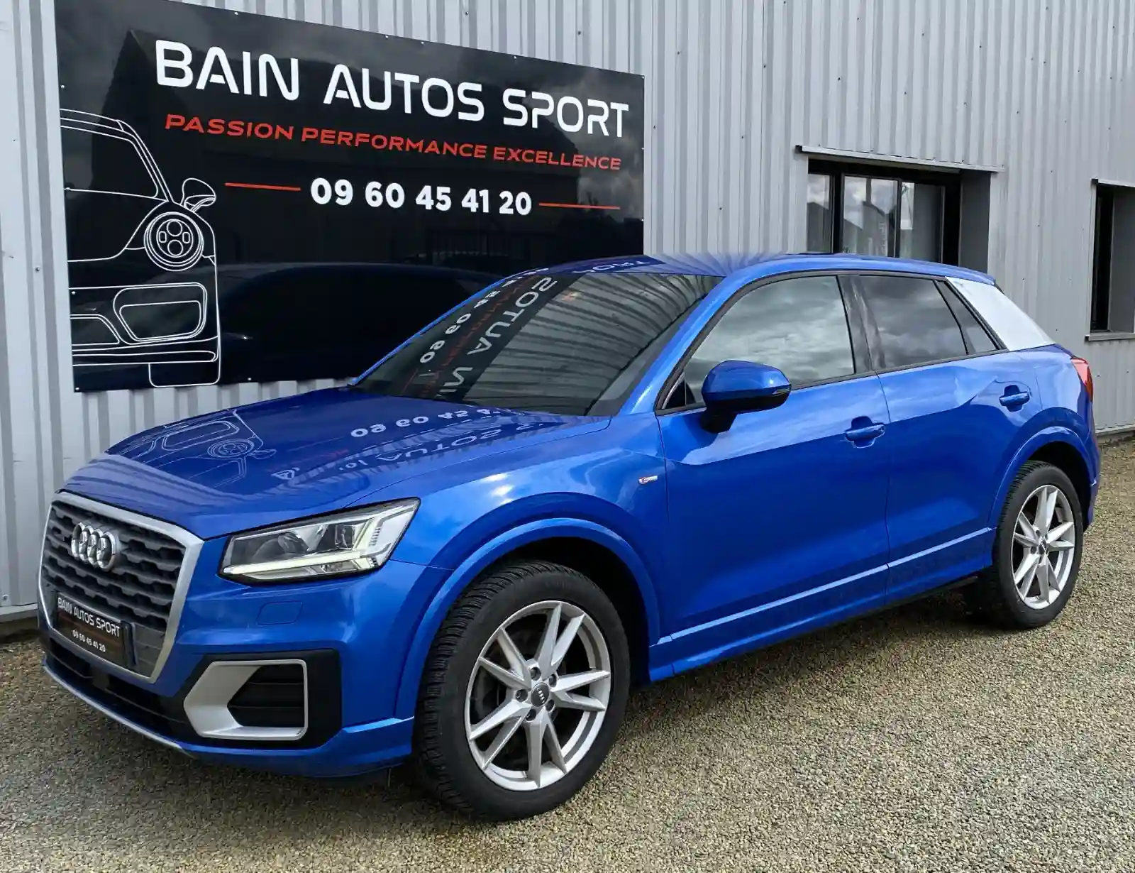 Spécialiste automobile de prestige Bain-de-Bretagne - SUV Audi Q2 TFSI 2.0 Quattro S-LINE de 2019 avec 54 000 km d'occasion chez Bain Autos Sport