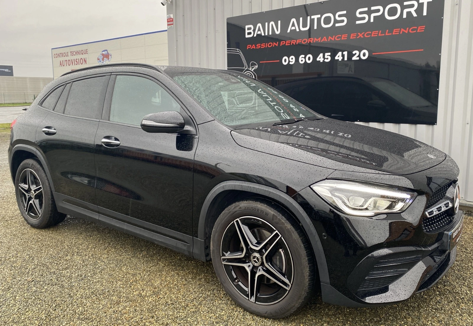 Vente de voitures premium Bain-de-Bretagne - Mercedes-Benz d'occasion sportive sélectionnée par notre showroom