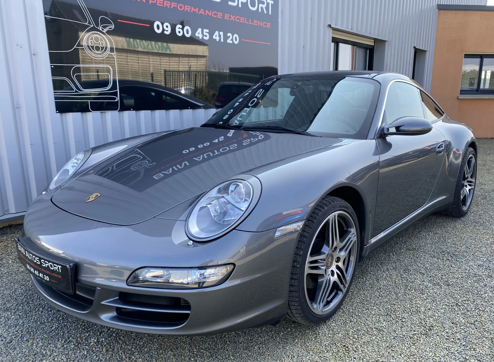 Spécialiste Porsche Bain-de-Bretagne - Porsche 997 Targa d'occasion d'exception vendue par notre showroom