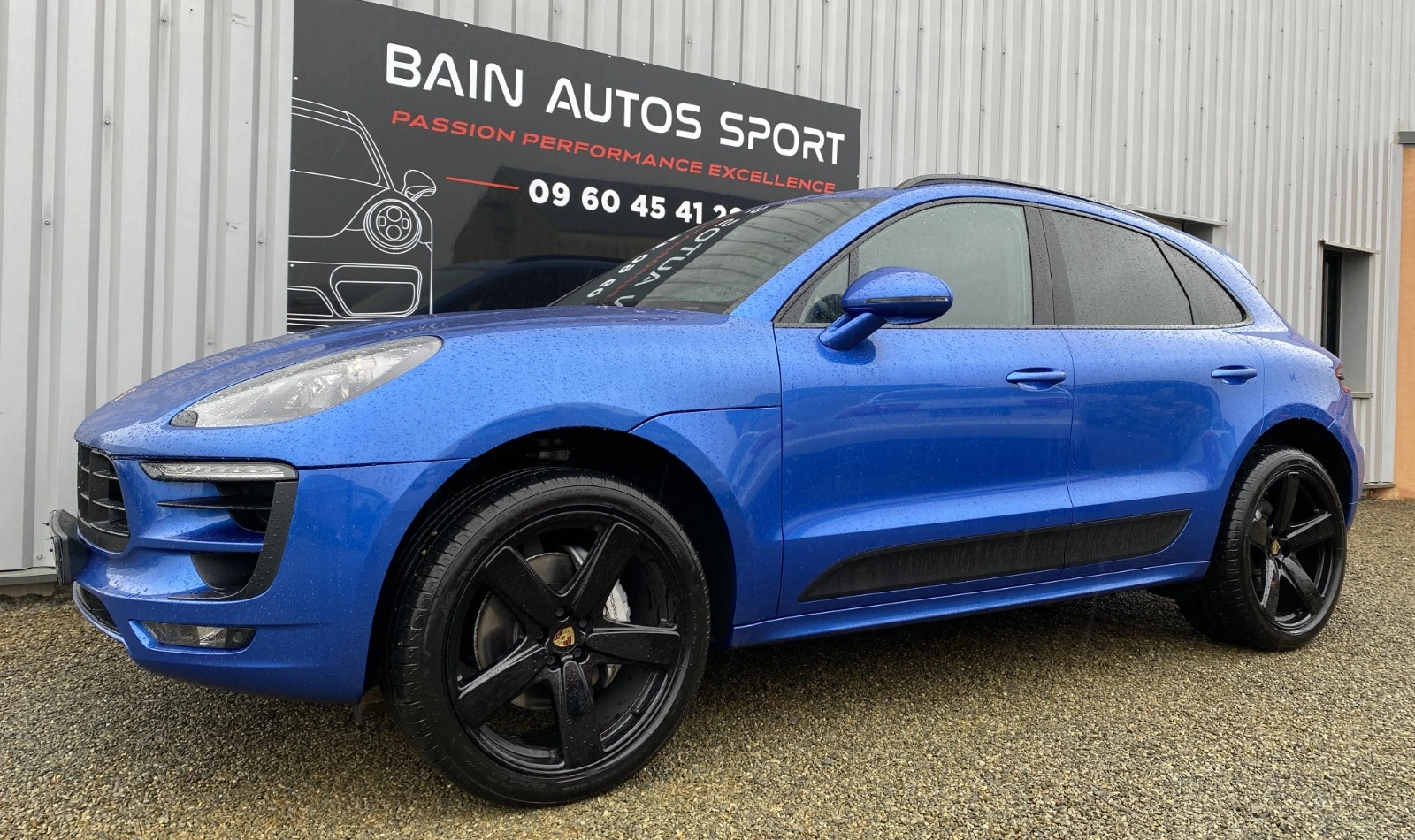 Spécialiste Porsche Bain-de-Bretagne - Porsche Macan 2016 full options d'occasion sélectionnée par notre showroom