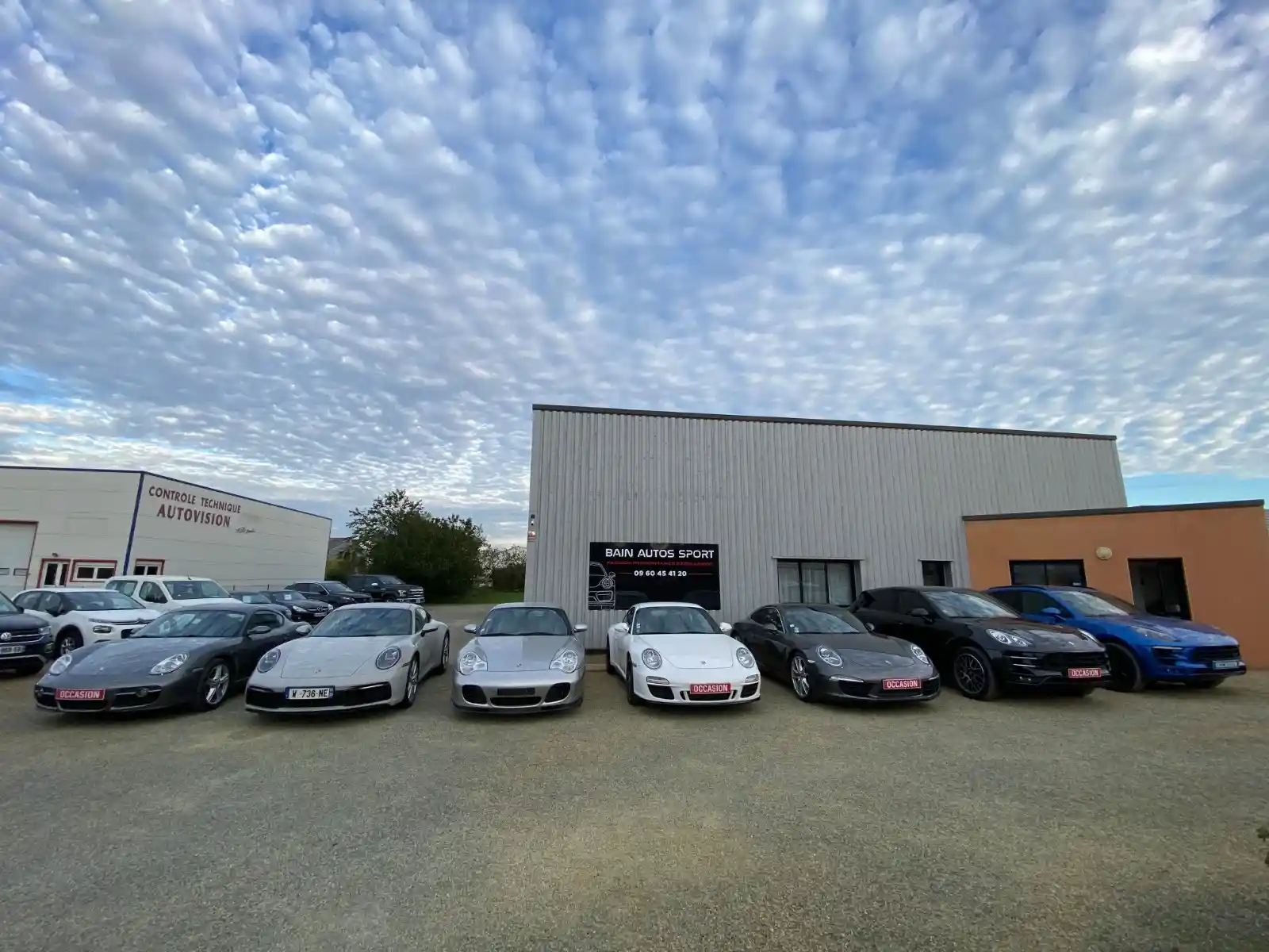 Reprise et rachat de véhicule chez Bain Autos Sport