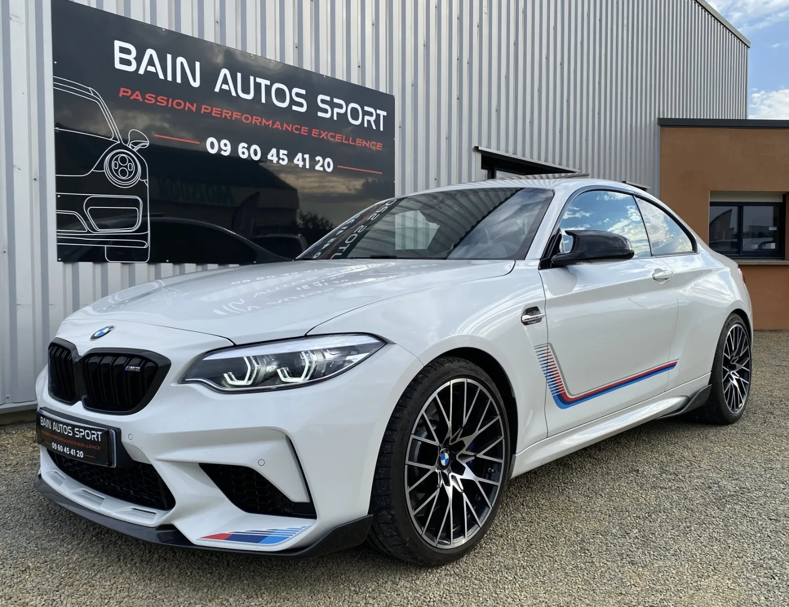 B.m.w. M2 Compétition Héritage BMW M2 COMPETITION HÉRITAGE 1ère MAIN d'occasion, photo 1 sur 36