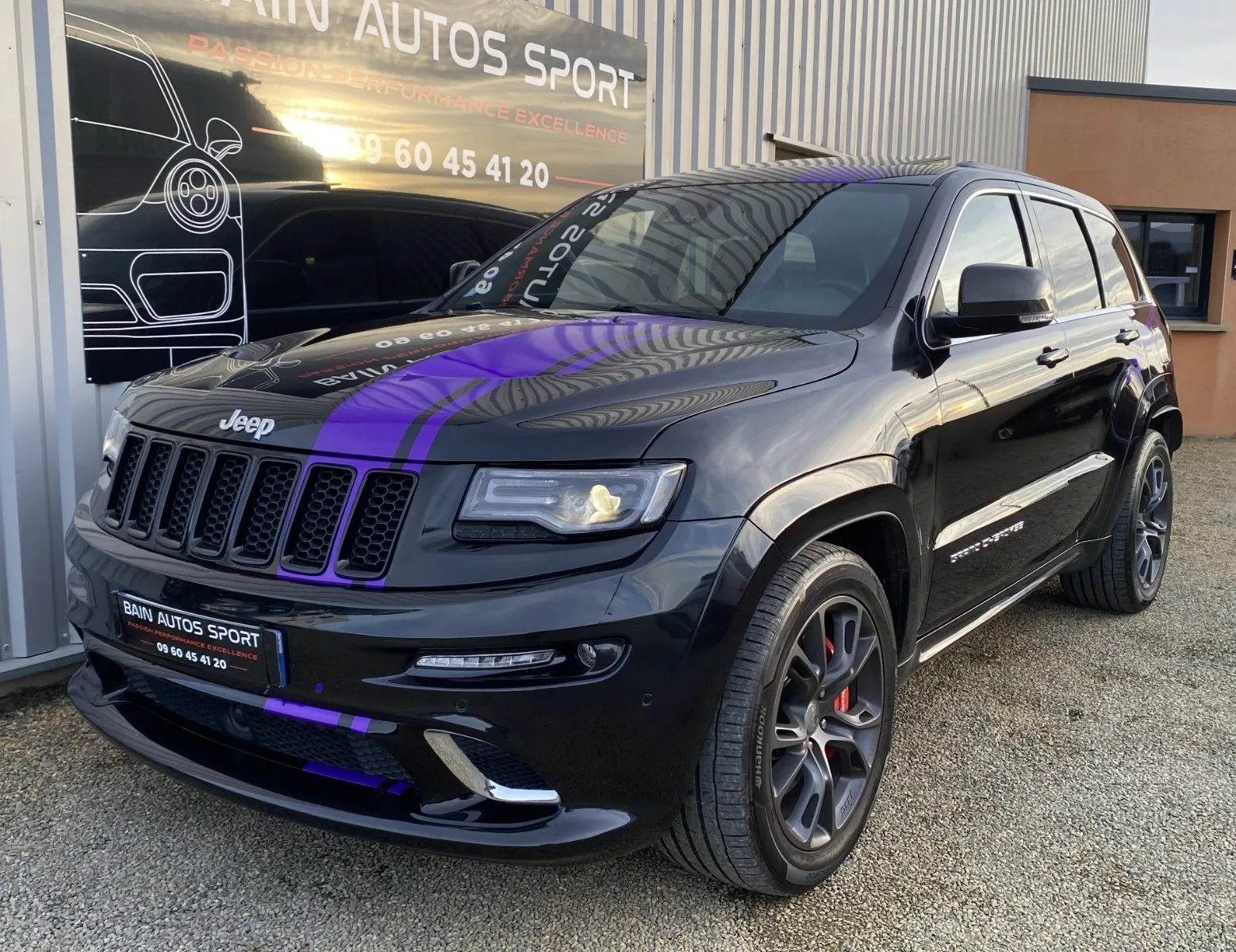 Jeep Grand Cherokee 6.4 V8 HEMI 468ch SRT BVA8 d'occasion, photo 1 sur 46